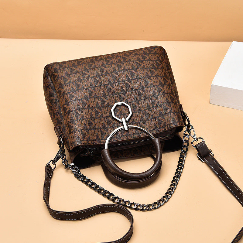 High-end women's leather bag l Elegant, seductive, luxury